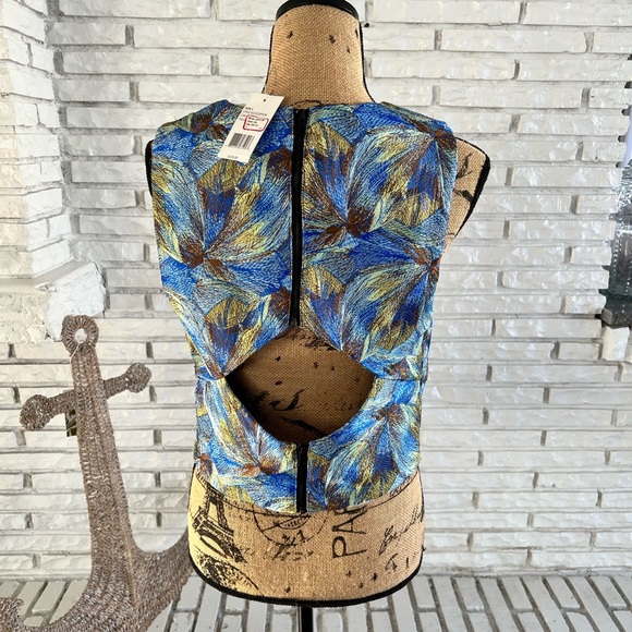 Sam Edelman Embroidered Crop Top Festival Blue NWT - Picture 3 of 10